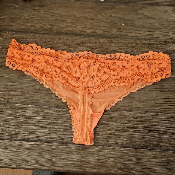 Victoria's Secret Coral Lace Thong Panties - Picture 3 of 4